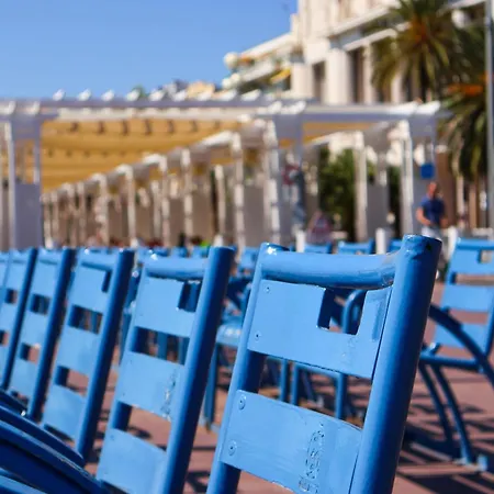 Studio- Mont Boron, Piscine Sur La Lägenhet